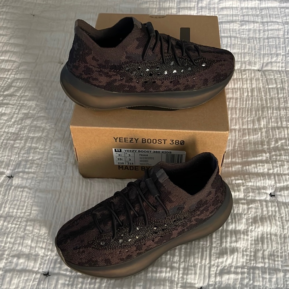 Yeezy Boost 380 Onyx